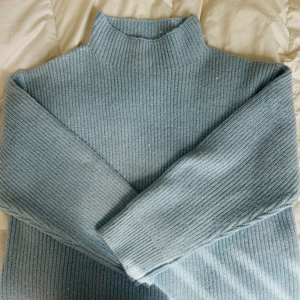 Calvin Klein Light Blue Knit Sweater L - Picture 2 of 7